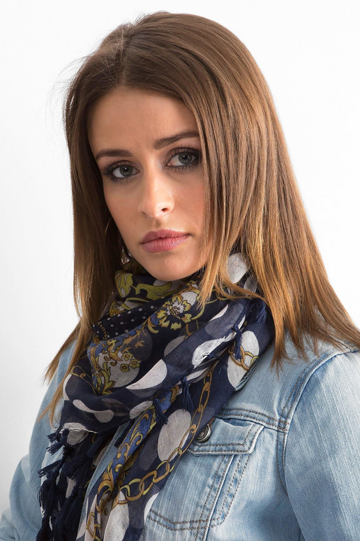 Námořnická modrá šála se vzory