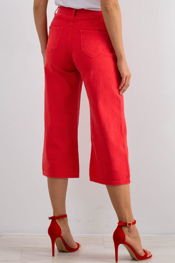 Červené džíny Důvody