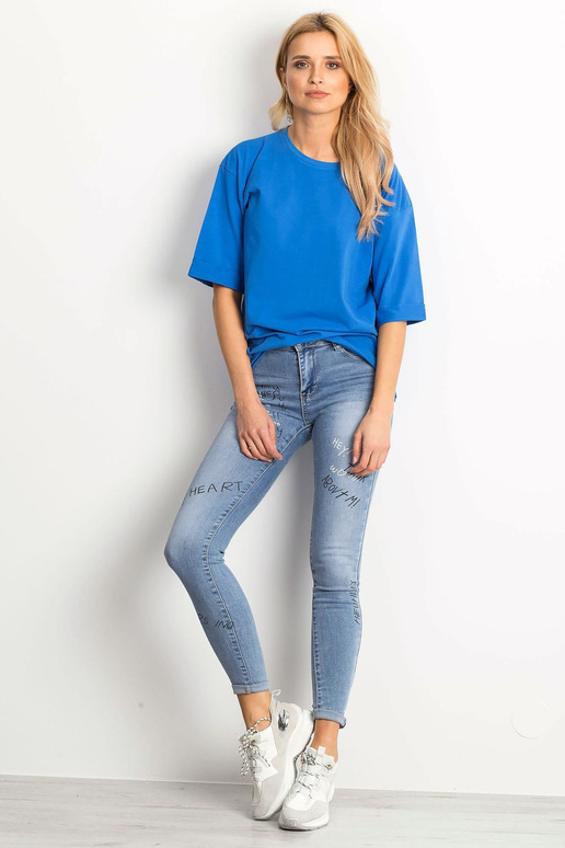 Tmavě modrá slavnostní halenka