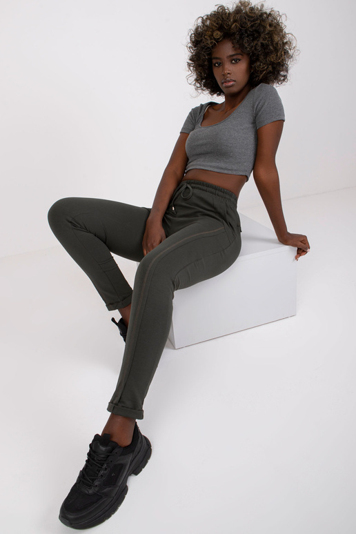 Tmavé khaki kalhoty Přístupné