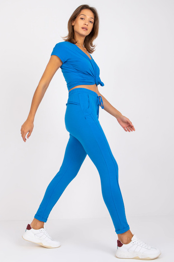 Modré kalhoty Přístupné