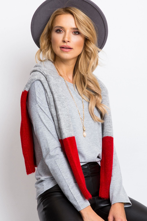 Šedá halenka Nebe Šedá halenka Nebe