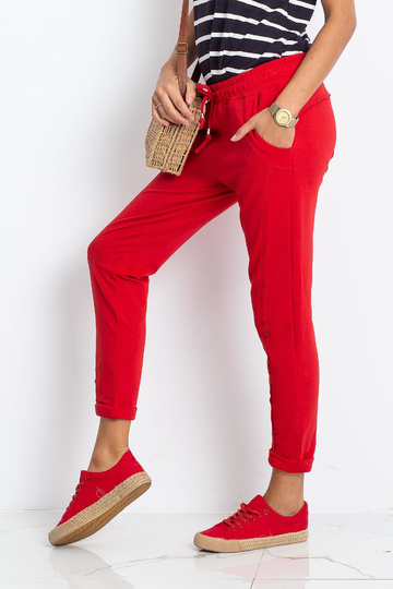 Dostupné červené kalhoty 2