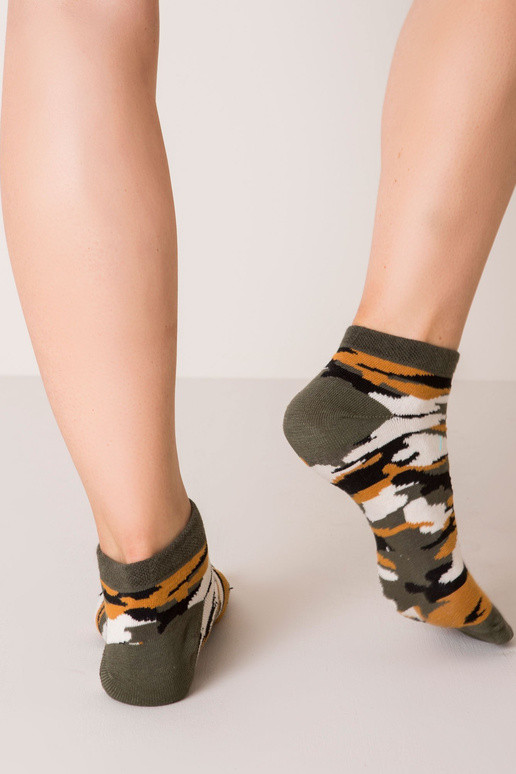Khaki ponožky ve vojenských vzorech