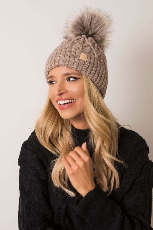 Czapka- JK-CZ-9,74 - tmavě béžová