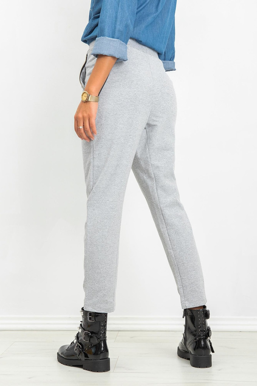 Světla šedé kalhoty