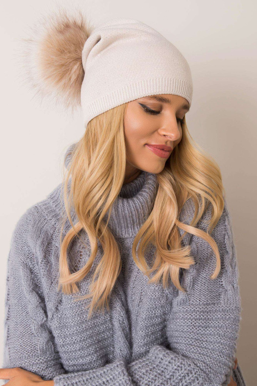 Czapka- JK-CZ-14,72 - světle béžová