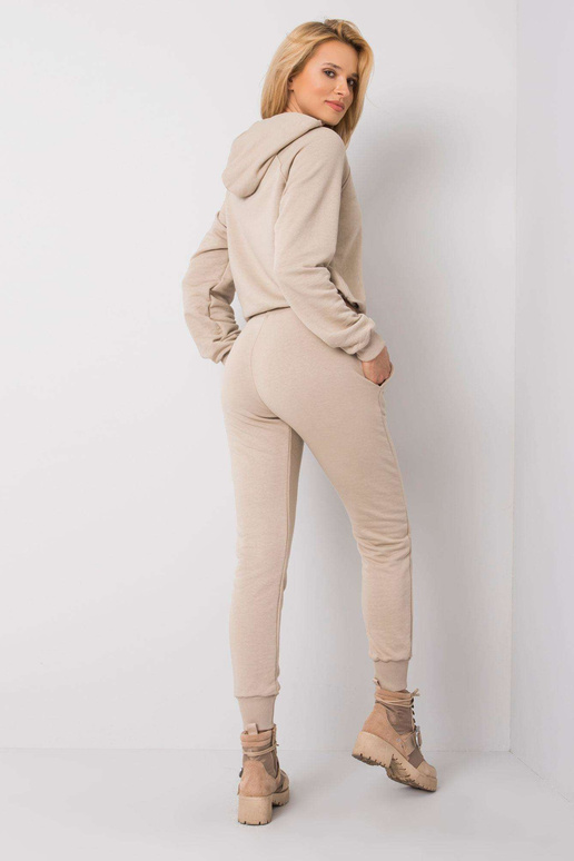 Béžová souprava Adoria