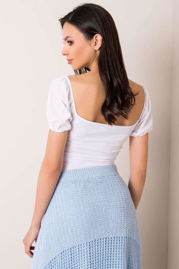 Simonina bílá halenka