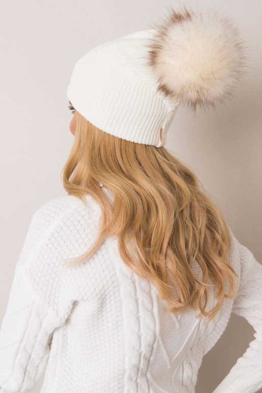 Czapka- JK-CZ-15,70 bílá