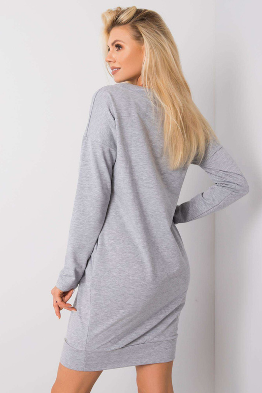 Šedé melanžové šaty od Katie