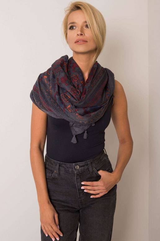 Šedá kostkovaná v zeleninových vzorech