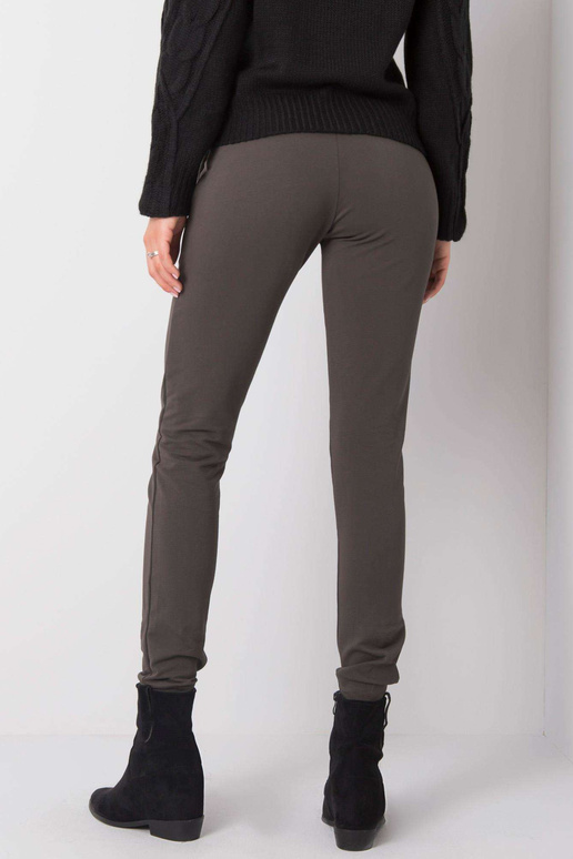 Tmavé khaki tepláky Stylové