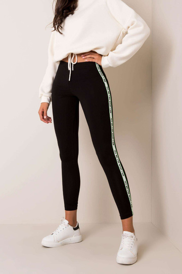 Černé legíny celebrit 2