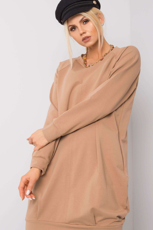 Velbloudí šaty Cristine