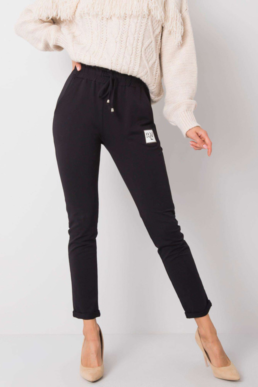 Černé tepláky Molly