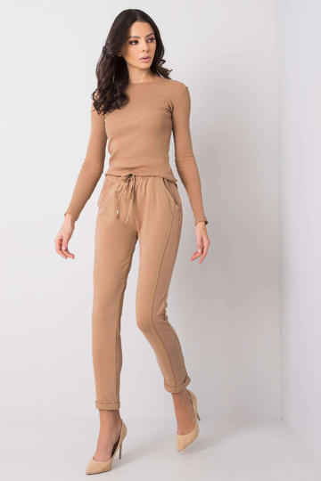 Velbloudí kalhoty Přístupné 2