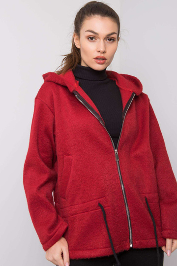 Audreyin vínový kabát