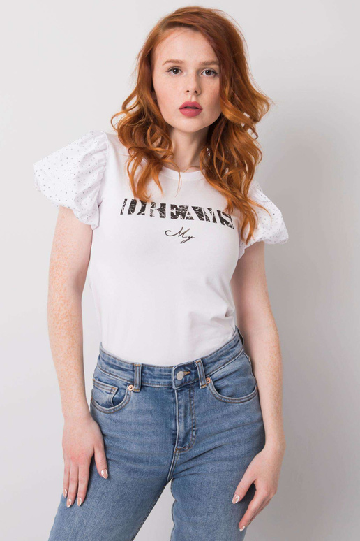 Bílé tričko s nášivkou Tilly Bílé tričko s nášivkou Tilly