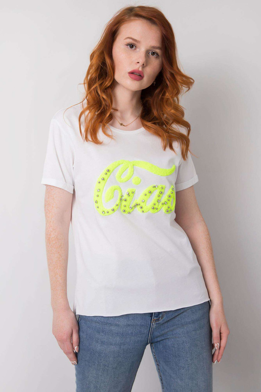 Bílé tričko s nášivkou Erin Bílé tričko s nášivkou Erin