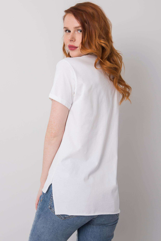 Bílé tričko s nášivkou Erin Bílé tričko s nášivkou Erin