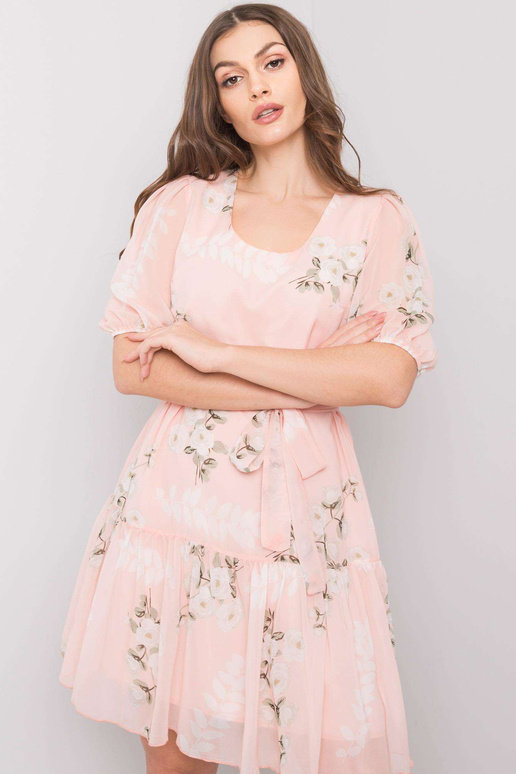 Emiliny světle růžové šaty