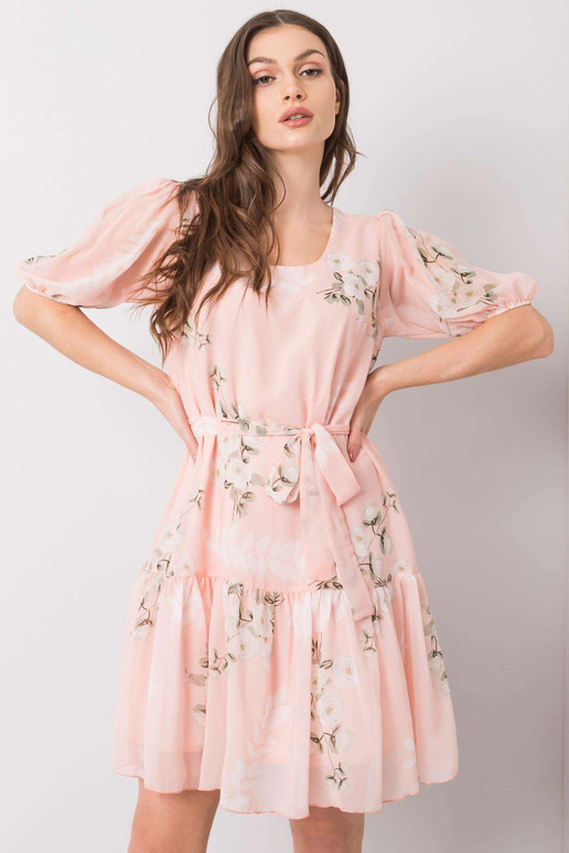 Emiliny světle růžové šaty