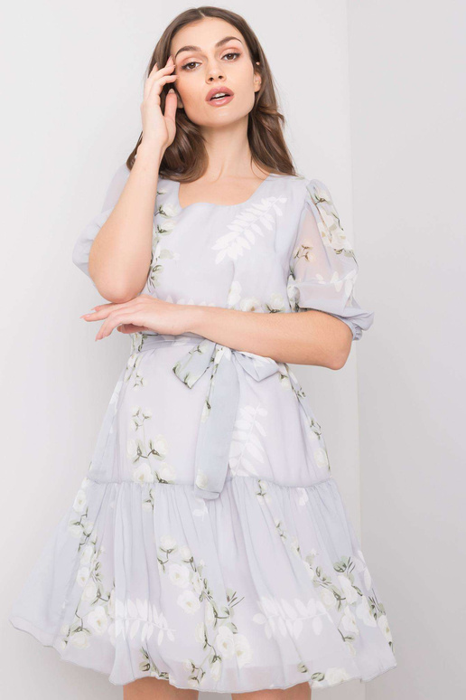 Emilyiny šedé šaty