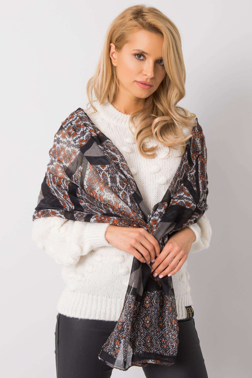 Šátek s černo-oranžovým vzorem