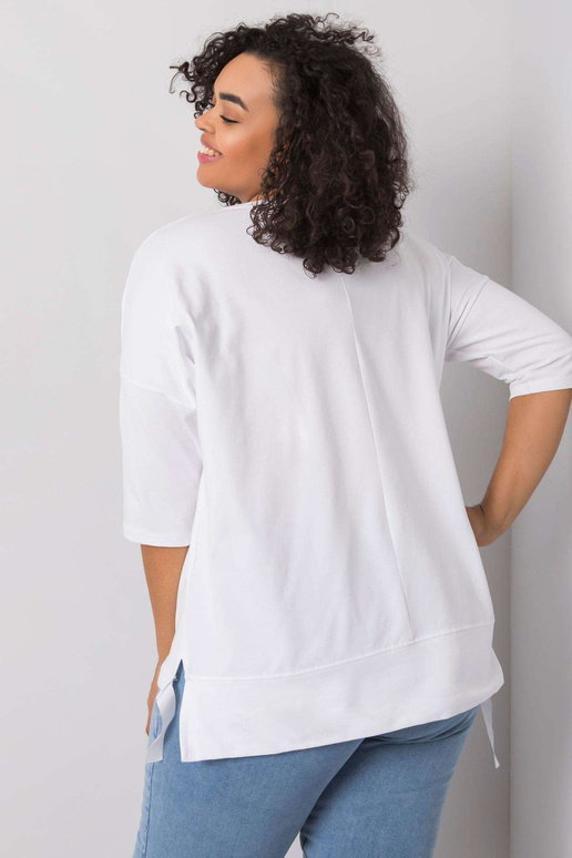 Bílá halenka s nášivkami Cassia