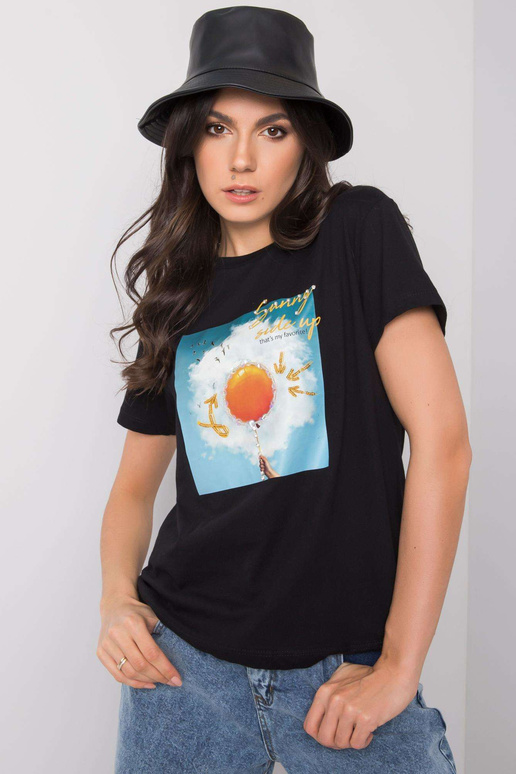 Černé tričko s potiskem Trissa Černé tričko s potiskem Trissa