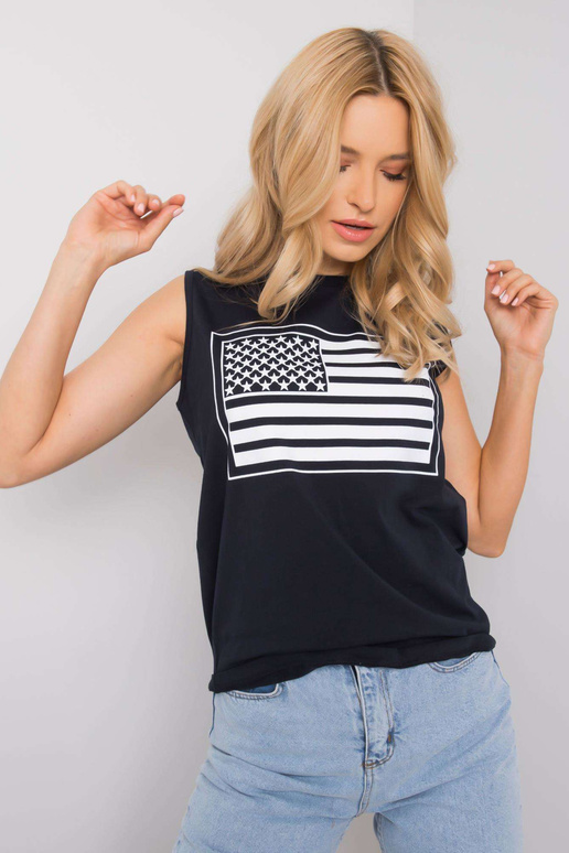 Námořnicky modrý top s potiskem Petra...