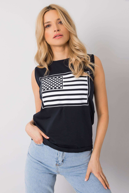 Námořnicky modrý top s potiskem Petra...