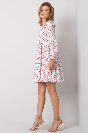 Bílé a červené puntíkované...