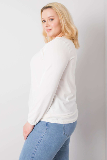 Halenka Hailey s dlouhým...