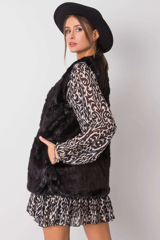 Černá kožešinová vesta Adelle