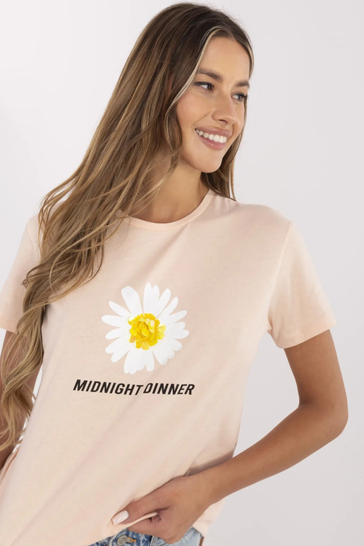 Lososové tričko s nášivkou Betsy Lososové tričko s nášivkou Betsy