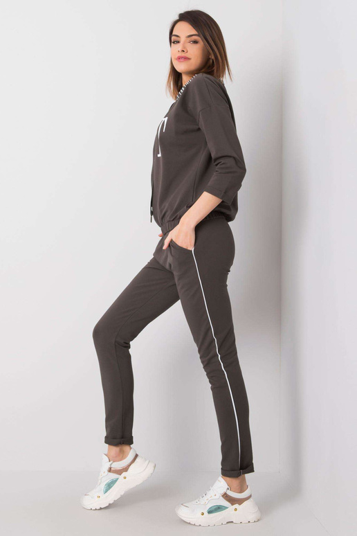 Tmavě khaki ležérní set značky Kadeesha