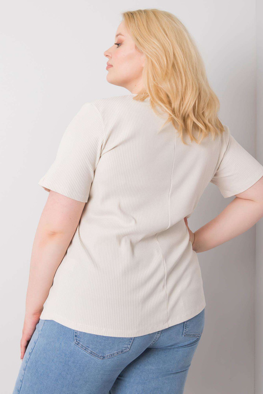 Světle béžová halenka větší velikosti...