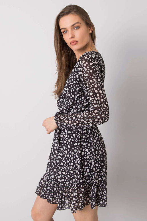 Černé šaty s volánem Eunika OCH BELLA Černé šaty s volánem Eunika OCH BELLA