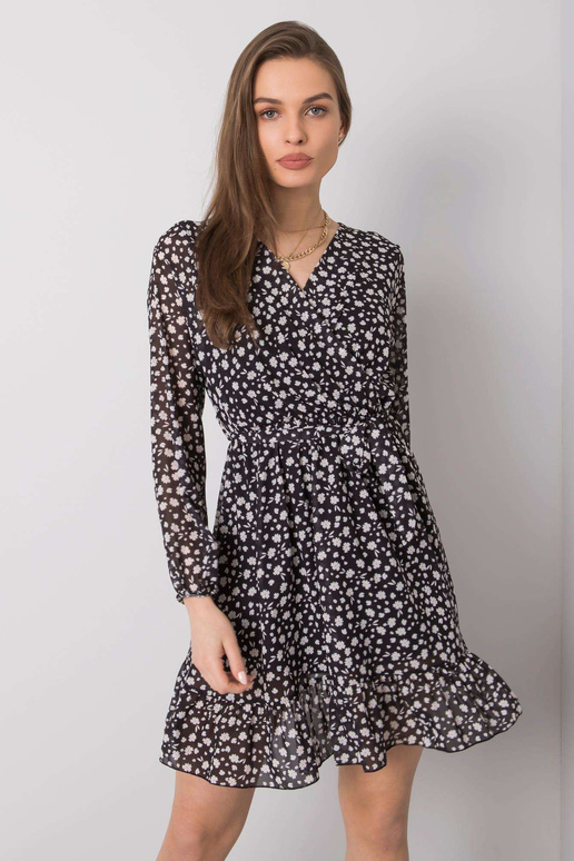 Černé šaty s volánem Eunika OCH BELLA Černé šaty s volánem Eunika OCH BELLA