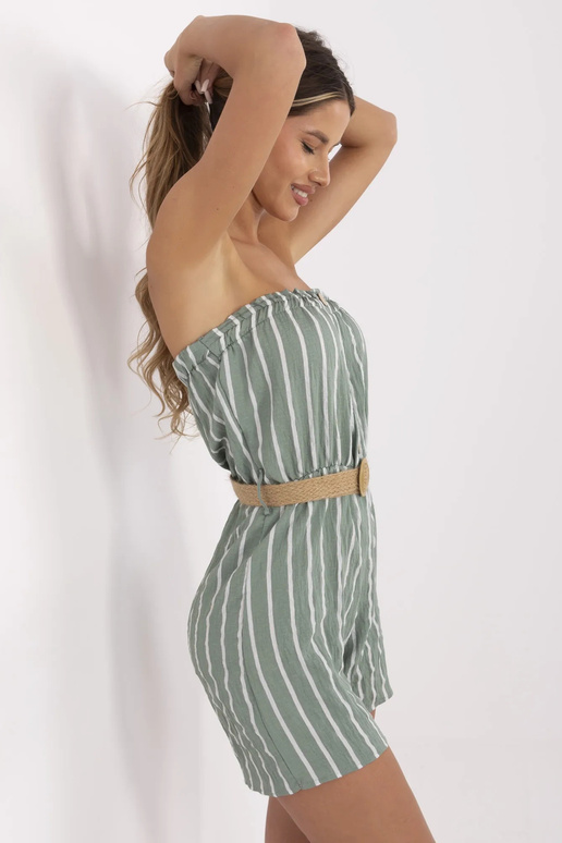 Zeleno-bílá pruhovaná kombinéza...