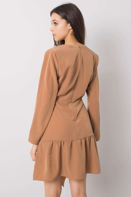 Světle hnědé volánové šaty Emmeline...