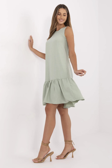 Světle zelené volánové šaty... 2