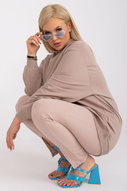 Tmavě béžová mikina plus size bez...