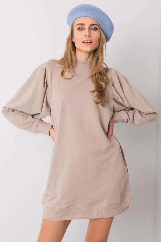 Béžové šaty Augusta NEZNÁŠ MĚ