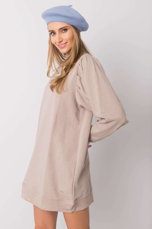 Béžové šaty Augusta NEZNÁŠ MĚ