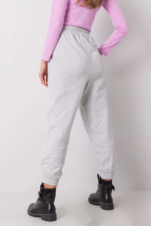 Šedé tepláky Anette NEZNÁŠ MĚ Šedé tepláky Anette NEZNÁŠ MĚ