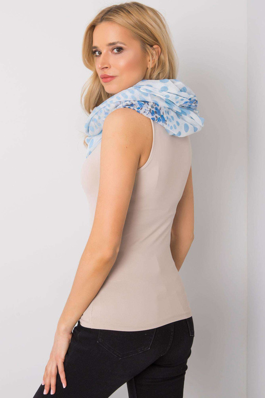 Bílý a modrý komín se vzory