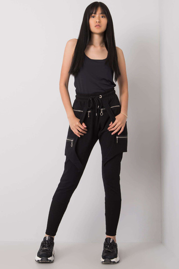 Černé tepláky Megan 2